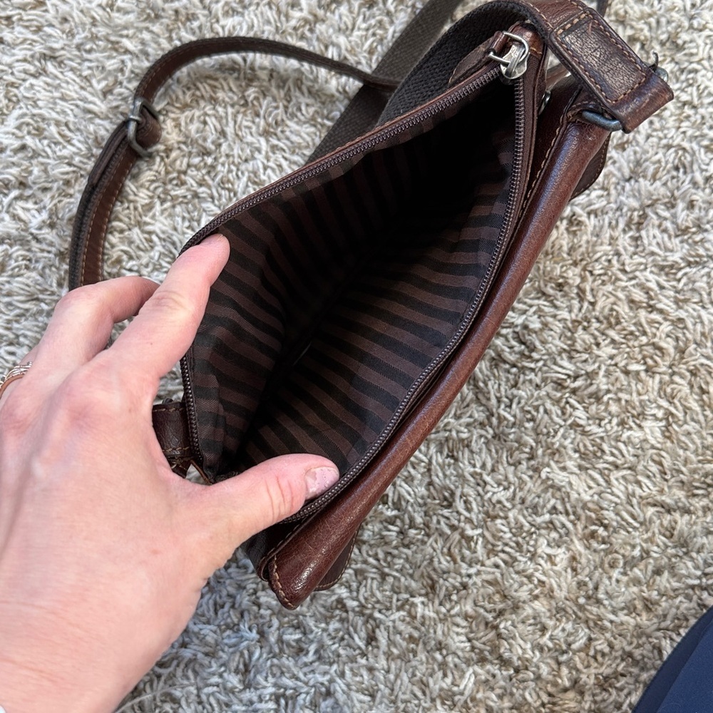 Jack Georges Leather Brown Crossbody Purse with RFID Protection - Picture 5 of 13